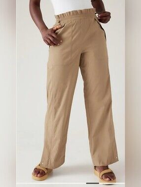Athleta Trekkie High Rise Parachute Pant Wide Leg Outdoor Size 6 Petite
